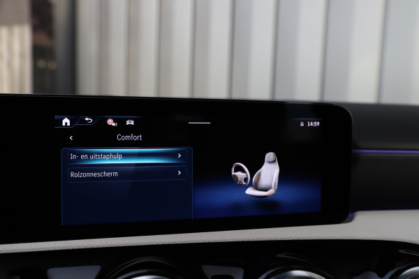 Mercedes-Benz A-Klasse 250 e Business Solution Luxury | 218PK | Pano | Keyless-go | Burmester | Sfeerverlichting | Memory | Acc | Multibeam | 2024.
