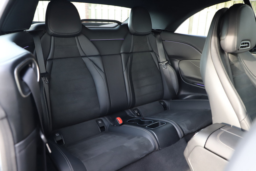 Mercedes-Benz CLE Cabriolet 200 AMG | 204PK | Keyless-go | Sfeerverlichting | Airscarf | Acc | Stuurwielverwarming | Led | Memory | 2024.