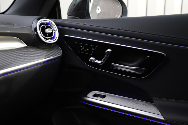 Mercedes-Benz CLE Cabriolet 200 AMG | 204PK | Keyless-go | Sfeerverlichting | Airscarf | Acc | Stuurwielverwarming | Led | Memory | 2024.