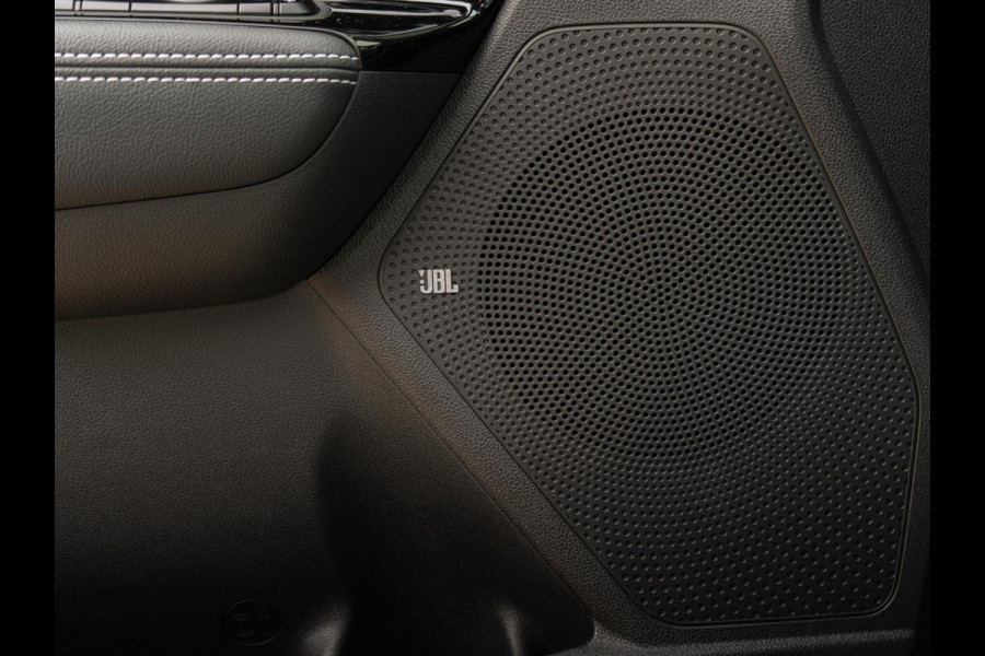 Kia e-Niro ExecutiveLine 64 kWh 3 Fase | Cruise | Clima | Camera | Carplay | Navi | Keyless | Stoelverwarming-verkoeling |