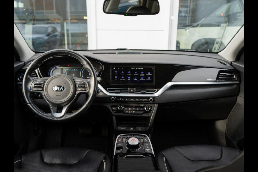 Kia e-Niro ExecutiveLine 64 kWh 3 Fase | Cruise | Clima | Camera | Carplay | Navi | Keyless | Stoelverwarming-verkoeling |