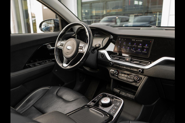 Kia e-Niro ExecutiveLine 64 kWh 3 Fase | Cruise | Clima | Camera | Carplay | Navi | Keyless | Stoelverwarming-verkoeling |