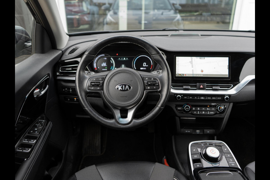 Kia e-Niro DynamicLine 64 kWh 3 Fase | Keyless | Camera | Navigatie | Carplay | DAB+ |