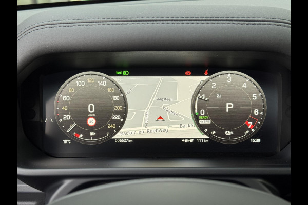 Land Rover Defender P300e 110 X-Dynamic SE