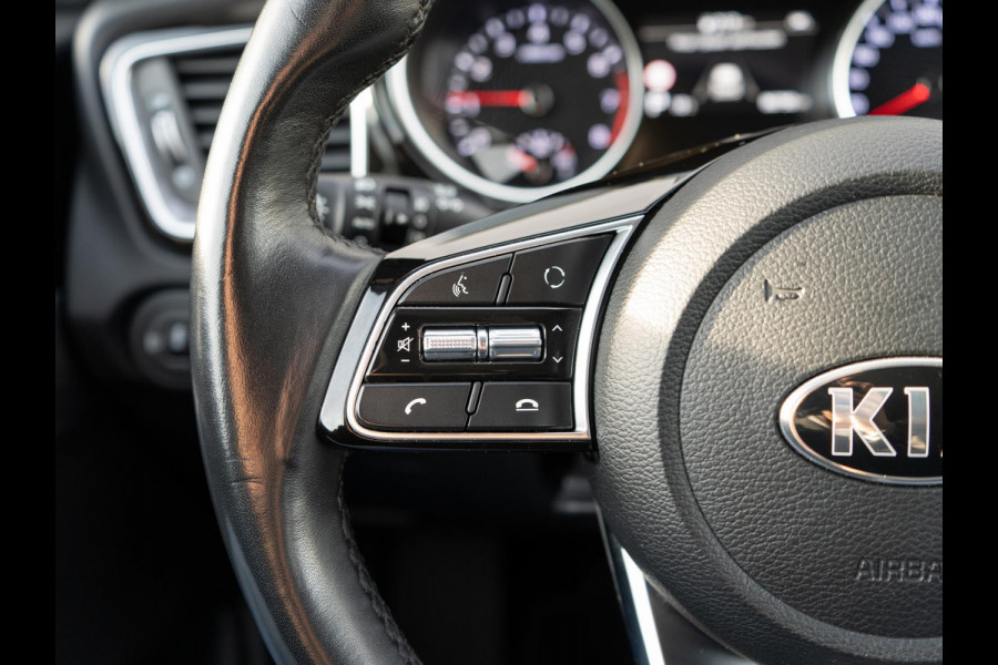 Kia Ceed Sportswagon 1.0 T-GDi DynamicPlusLine | Stoel en stuurverwarming | Navigatie | Camera | Parkeersensoren achter | Apple Carplay / Android Auto |