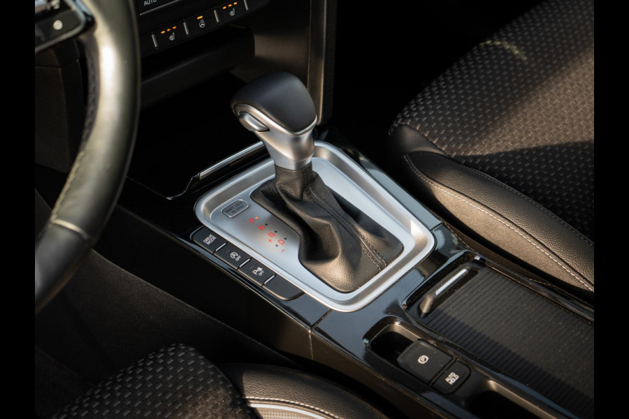 Kia Ceed Sportswagon 1.0 T-GDi DynamicPlusLine | Stoel en stuurverwarming | Navigatie | Camera | Parkeersensoren achter | Apple Carplay / Android Auto |