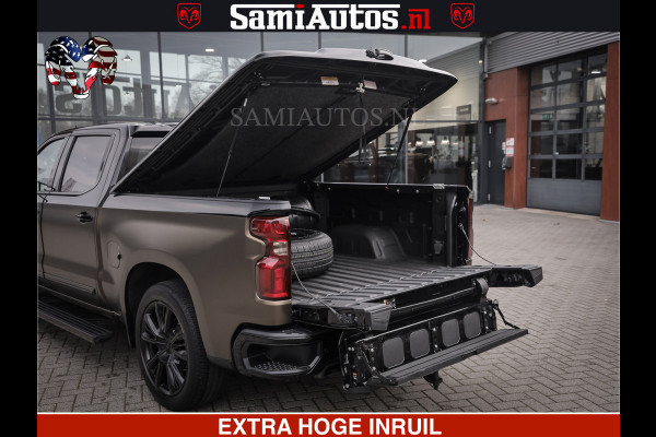 Chevrolet Silverado TWO-TONE COACHWORK | HUD | BLACK EDITION | BOM VOL | PICK UP DODGE RAM | DUBBELE CABINE DC | 5 PERSOONS | GRIJSKENTEKEN |