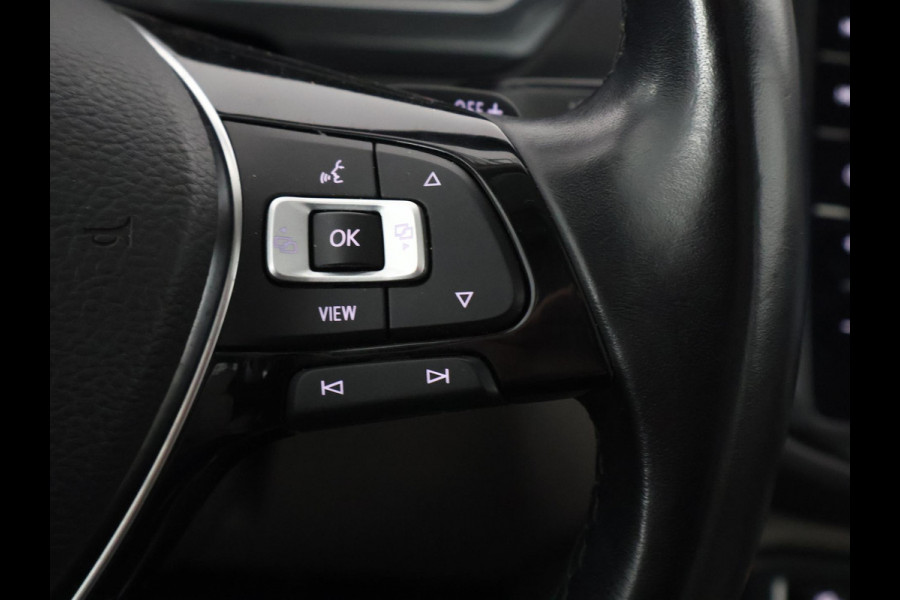 Volkswagen Tiguan 2.0 TSI 4Motion Highline Business R Automaat | 360° Camera | Trekhaak | Vol leer | Stoelverwarming | Schuif-/Kanteldak |