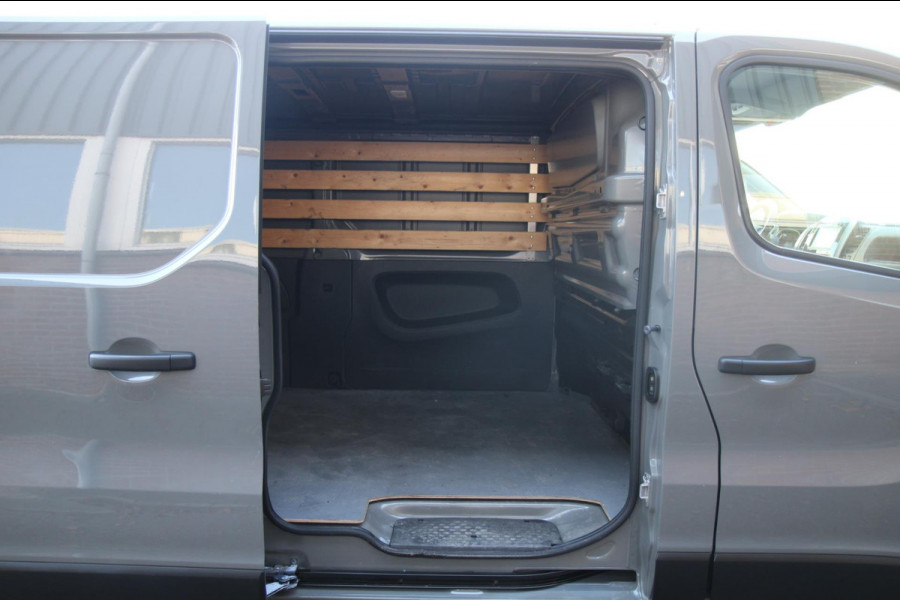 Renault Trafic 1.6 dCi 125PK T29 L2H1 Comfort Energy / Navi / Cruise / 3 zits