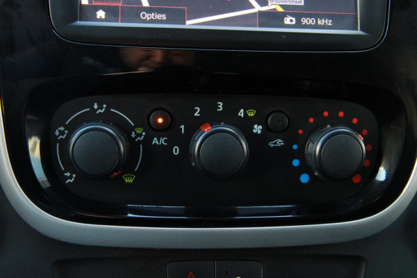 Renault Trafic 1.6 dCi 125PK T29 L2H1 Comfort Energy / Navi / Cruise / 3 zits