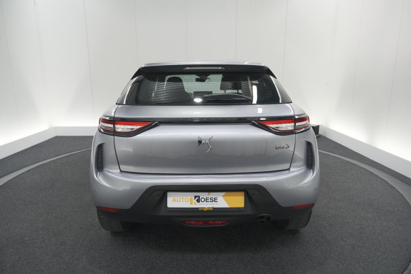 DS DS 3 Crossback PureTech 100 Montmartre | Parkeersensoren | Apple Carplay | Allseason Banden | Navigatie | Climate Control