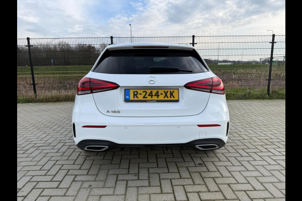 Mercedes-Benz A-Klasse 180 AMG Line | Camera | Stoelverw. | CarPlay