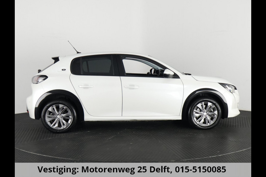 Peugeot e-208 EV ALLURE 1e EIG ACCUTEST 95% !GARANTIE 10-2030* CAMERA . STOELVERWARMING VOOR . PARKEERSENSOREN V+A . APPLE CARPLAY & ANDROID AUTO