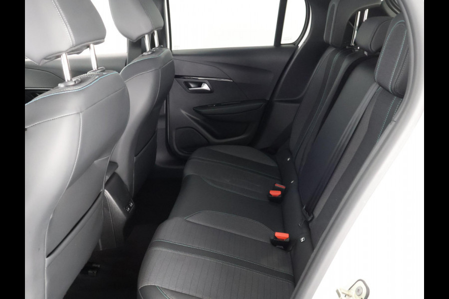 Peugeot e-208 EV ALLURE 1e EIG ACCUTEST 95% !GARANTIE 10-2030* CAMERA . STOELVERWARMING VOOR . PARKEERSENSOREN V+A . APPLE CARPLAY & ANDROID AUTO