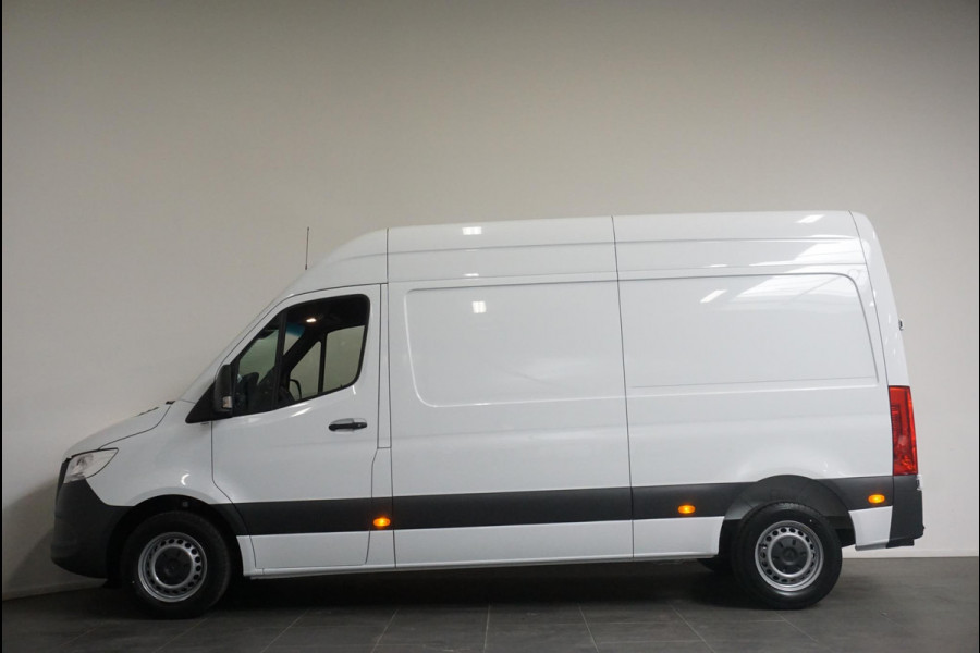 Mercedes-Benz Sprinter 211 CDI L2H2 Aut-9 FWD Airco|Cruise Control|Navi MBUX|Camera|PDC VA