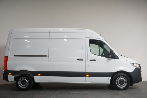 Mercedes-Benz Sprinter 211 CDI L2H2 Aut-9 FWD Airco|Cruise Control|Navi MBUX|Camera|PDC VA