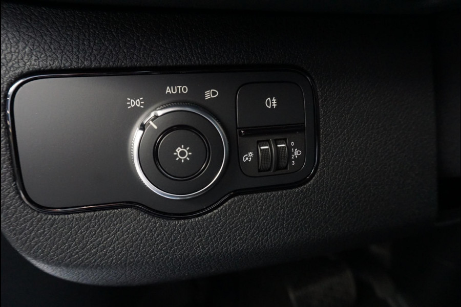 Mercedes-Benz Sprinter 211 CDI L2H2 Aut-9 FWD Airco|Cruise Control|Navi MBUX|Camera|PDC VA