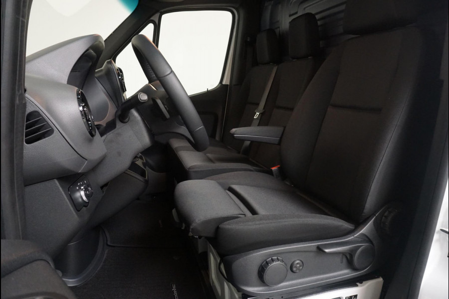 Mercedes-Benz Sprinter 211 CDI L2H2 Aut-9 FWD Airco|Cruise Control|Navi MBUX|Camera|PDC VA