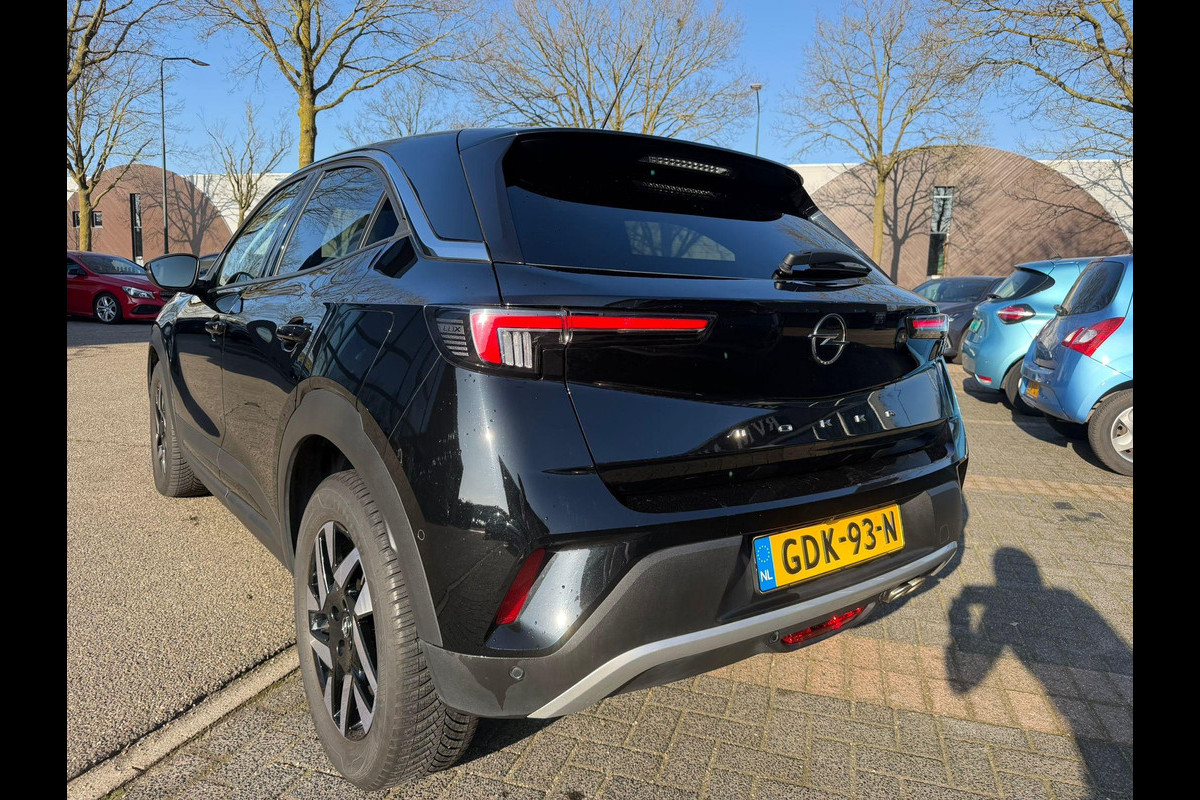 Opel Mokka 1.2 Turbo Level 5 131 PK | Automaat | VERWACHT | Camera | Stoel- & stuurverwarming ( WINTERPAKKET ) | Adaptieve cruise | Afneembare trekhaak | Rijklaar met 12 mnd BOVAG garantie |