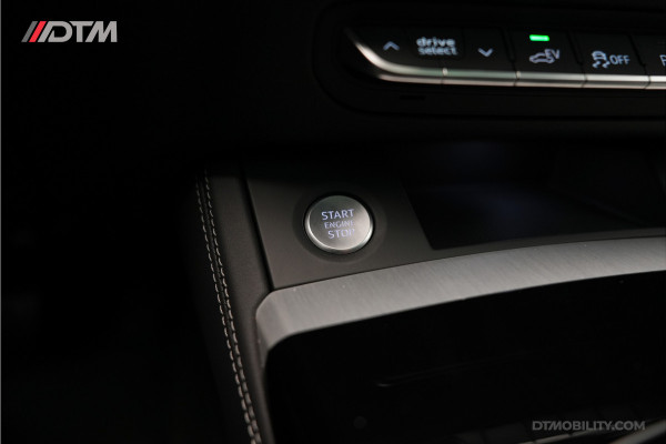 Audi Q5 55TFSIe S-Edition| Panoramadak | Adaptief Cruise | 5-jaar garantie