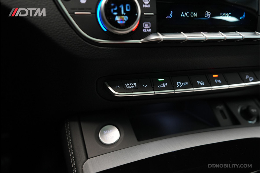 Audi Q5 55TFSIe S-Edition| Panoramadak | Adaptief Cruise | 5-jaar garantie