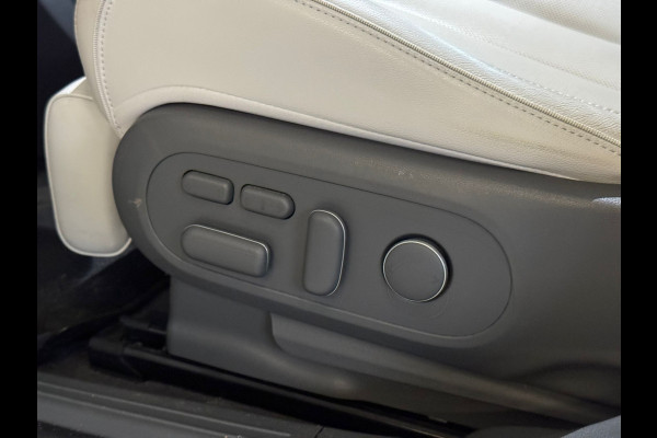 Hyundai IONIQ 5 Lounge 73kWh | Relax Pakket | Trekhaak | 20"LMV | Matte lak