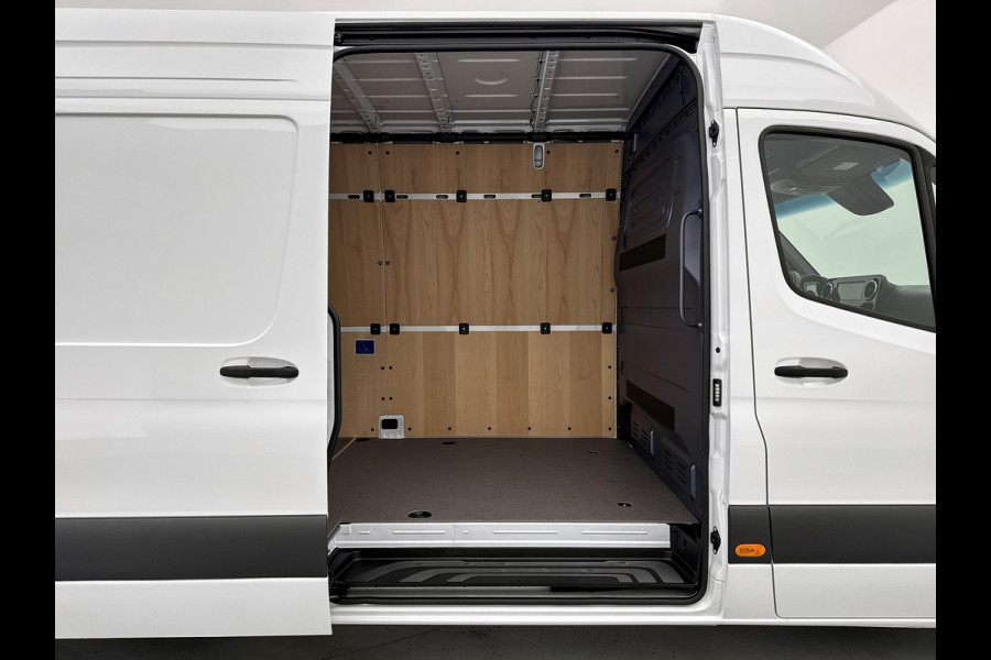 Mercedes-Benz eSprinter 314/414 L3H2 Pro 113kWh 450km actieradius DC laden 115KW Stoelverwarming Camera Betimmering