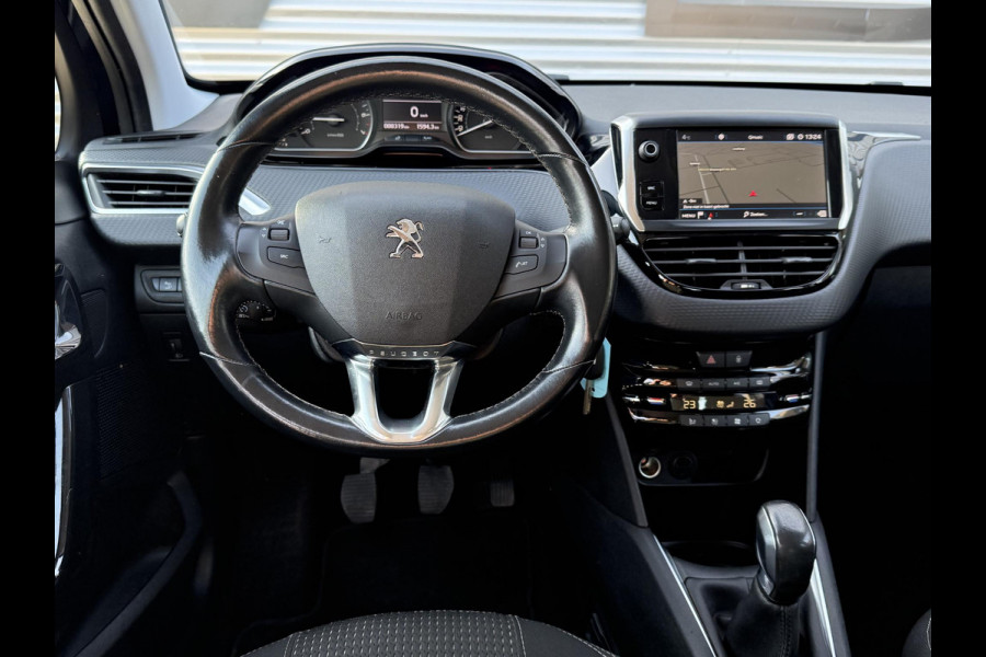 Peugeot 208 1.2 PureTech Blue Lease Executive Navi,Clima,Apple Carplay,Cruise,PDC,N.A.P,APK tot 01-2027