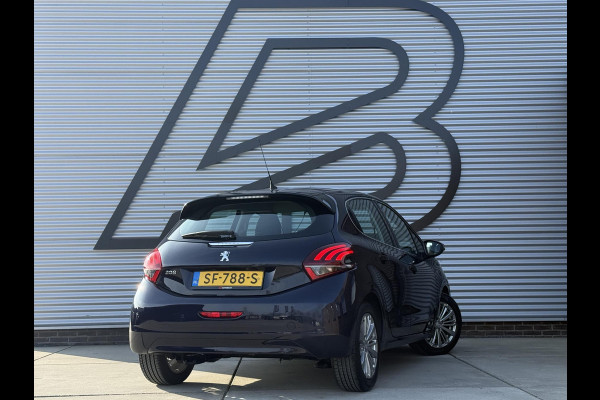 Peugeot 208 1.2 PureTech Blue Lease Executive Navi,Clima,Apple Carplay,Cruise,PDC,N.A.P,APK tot 01-2027
