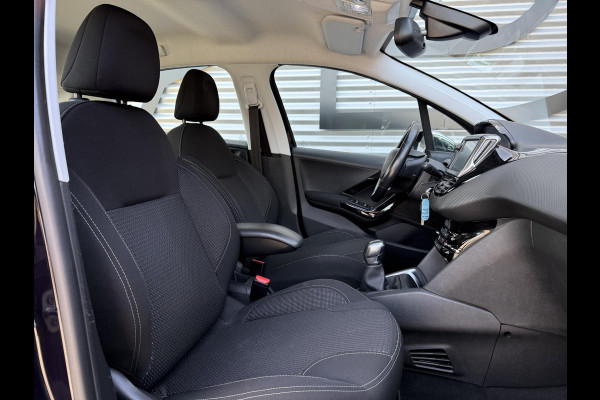 Peugeot 208 1.2 PureTech Blue Lease Executive Navi,Clima,Apple Carplay,Cruise,PDC,N.A.P,APK tot 01-2027