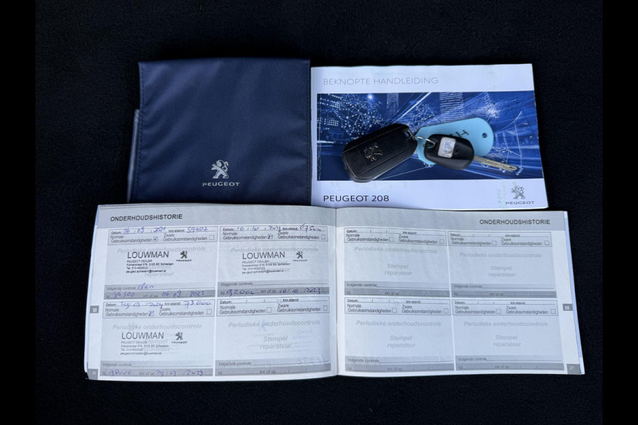 Peugeot 208 1.2 PureTech Blue Lease Executive Navi,Clima,Apple Carplay,Cruise,PDC,N.A.P,APK tot 01-2027