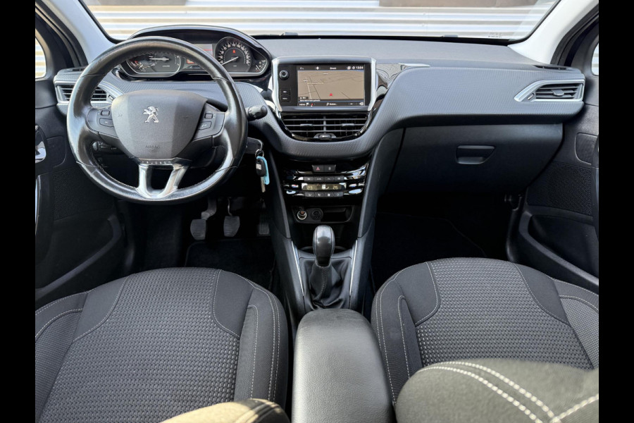 Peugeot 208 1.2 PureTech Blue Lease Executive Navi,Clima,Apple Carplay,Cruise,PDC,N.A.P,APK tot 01-2027