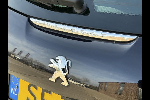 Peugeot 208 1.2 PureTech Blue Lease Executive Navi,Clima,Apple Carplay,Cruise,PDC,N.A.P,APK tot 01-2027