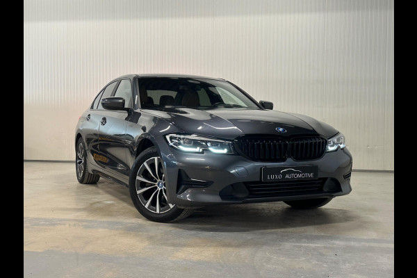 BMW 3-serie 320e Business Edition Plus | SHADOW LINE | TREKHAAK | LED | CAMERA | PLUG IN HYBRIDE