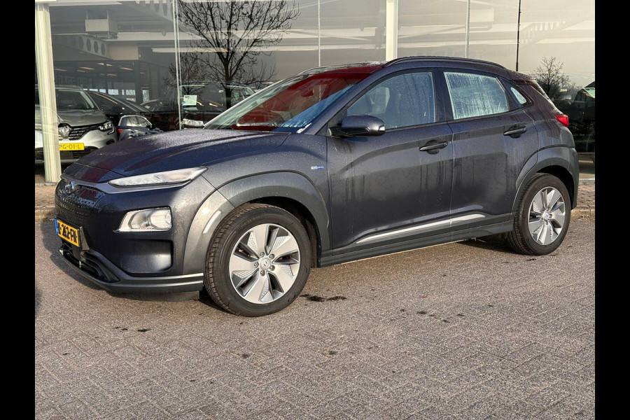 Hyundai Kona EV Comfort 64 kWh | SOH: 96,4% | 3 Fase |Warmtepomp | Navi | Adaptive CC | Climate |