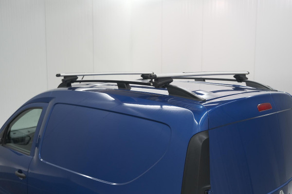 Renault Express 1.5 dCi 75 Comfort + | Camera | Laadruimte Betimmering | Apple Carplay | Dodehoekdetectie