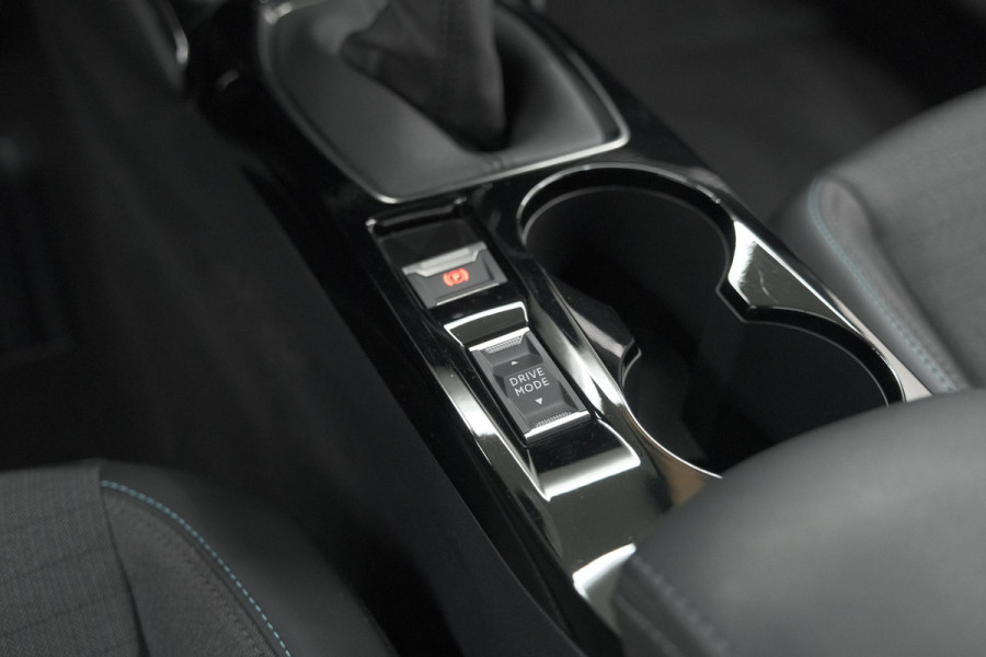 Peugeot 208 PureTech 100 Allure Pack | Camera | Apple Carplay | Parkeersensoren | Navigatie