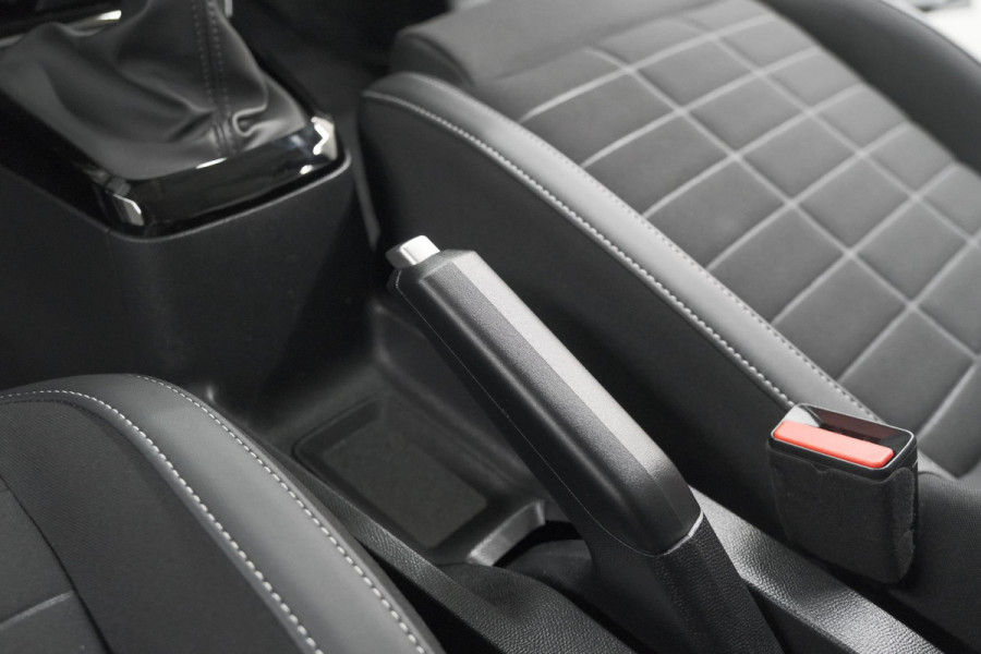 Citroën C3 1.2 Turbo 100pk Max | Camera | Apple Carplay | Navigatie | Parkeersensoren