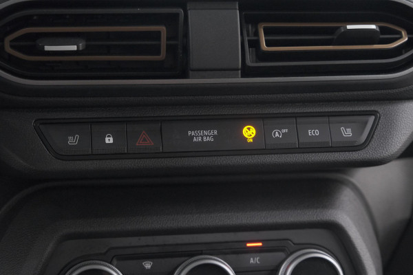 Dacia Jogger TCe 110 Extreme | 7 Zitplaatsen | Camera | Dodehoekdetectie | Stoelverwarming | Apple Carplay