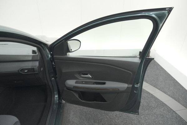 Dacia Jogger TCe 110 Extreme | 7 Zitplaatsen | Camera | Dodehoekdetectie | Stoelverwarming | Apple Carplay