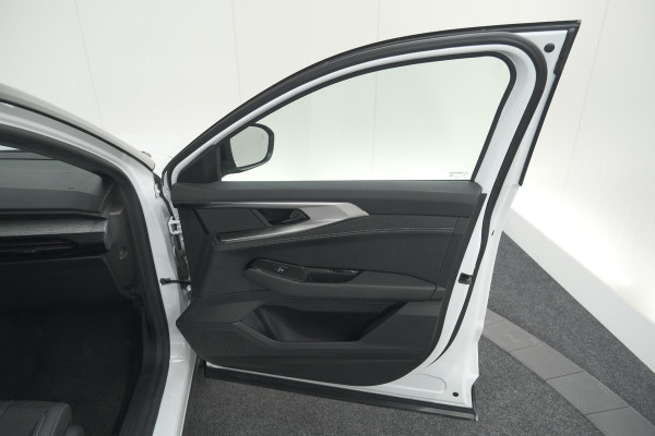 Renault Austral 1.2 E-Tech full hybrid 200 techno | 360 Camera | Panoramadak | Adaptieve Cruise Control