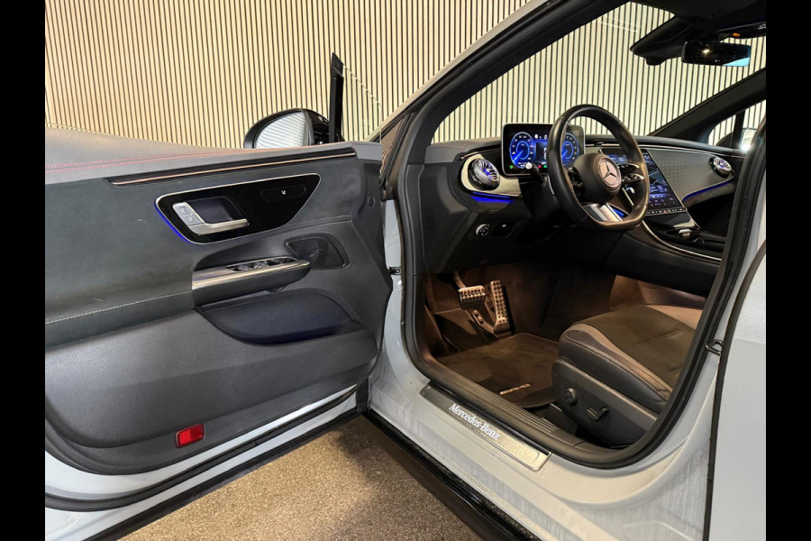 Mercedes-Benz EQE 300 89 kWh AMG STYLING-NIGHT-PANORAMA-MULTISPAAK VELGEN-AIRMATIC-COMPLEET