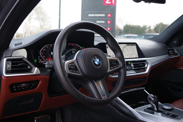 BMW 3 Serie Touring 330i 259 PK High Executive M-Sport Edition, Panoramadak, Trekhaak, Individual, Head-Up