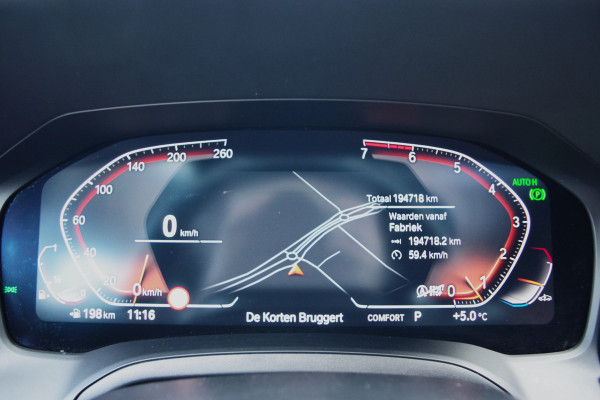 BMW 3 Serie Touring 330i 259 PK High Executive M-Sport Edition, Panoramadak, Trekhaak, Individual, Head-Up