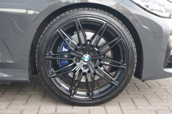 BMW 3 Serie Touring 330i 259 PK High Executive M-Sport Edition, Panoramadak, Trekhaak, Individual, Head-Up