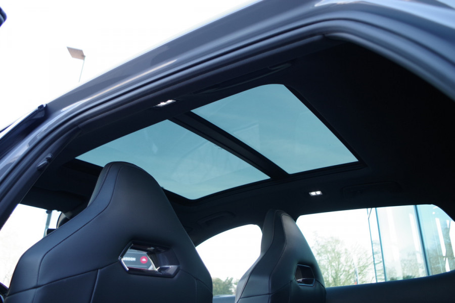 CUPRA Formentor 1.4 e-Hybrid 245 PK VZ Performance PHEV, Panoramadak, Keyless, Stuur-Startknop, Winterpakket, Memory