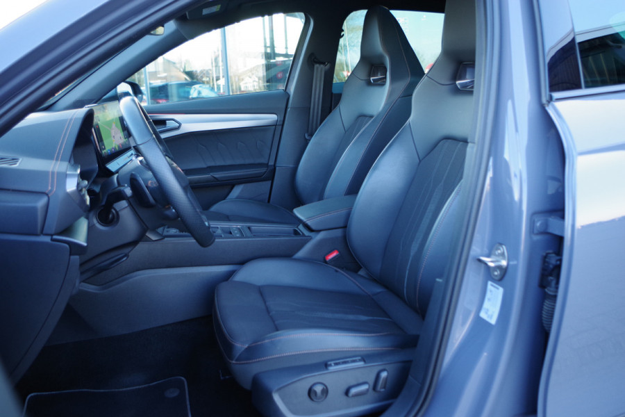 CUPRA Formentor 1.4 e-Hybrid 245 PK VZ Performance PHEV, Panoramadak, Keyless, Stuur-Startknop, Winterpakket, Memory