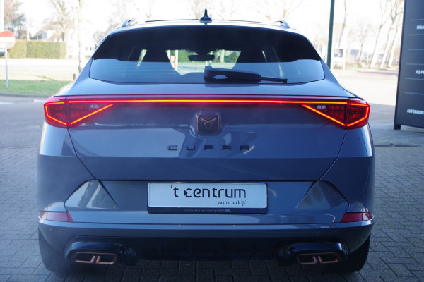 CUPRA Formentor 1.4 e-Hybrid 245 PK VZ Performance PHEV, Panoramadak, Keyless, Stuur-Startknop, Winterpakket, Memory