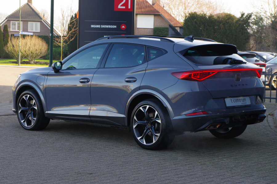 CUPRA Formentor 1.4 e-Hybrid 245 PK VZ Performance PHEV, Panoramadak, Keyless, Stuur-Startknop, Winterpakket, Memory