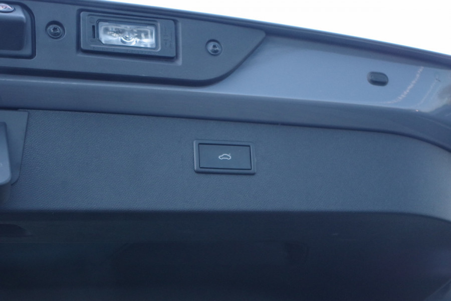 CUPRA Formentor 1.4 e-Hybrid 245 PK VZ Performance PHEV, Panoramadak, Keyless, Stuur-Startknop, Winterpakket, Memory